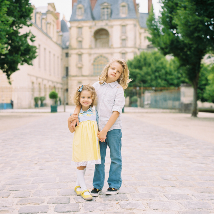 Father Daughter Princess Photo Shoot At Chateau De Fontainebleau – Paris  Family Photographer – Juliane Berry Photography Blog